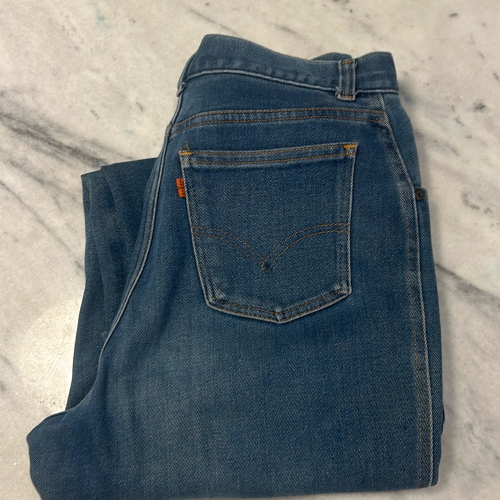 Orange tab Levi’s